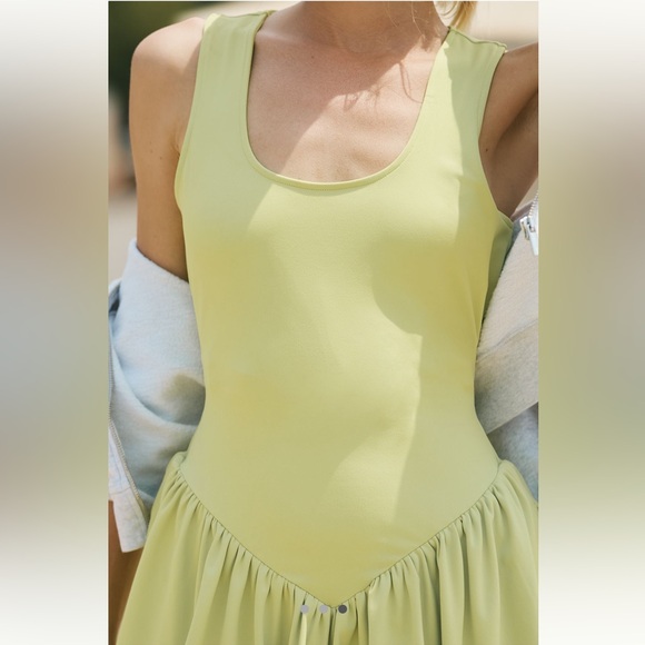 Anthropologie Daily Practice Bubble Hem Mini Dress - Lime - Size S - BNWT - Picture 3 of 3